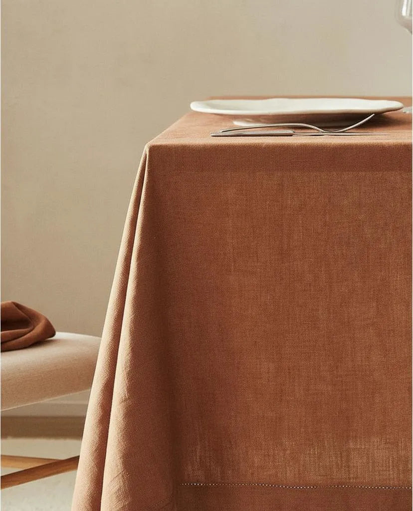 Zara Home Mantel Rectangular 100% Lino, Mesa De 6-8 Puestos Naranja